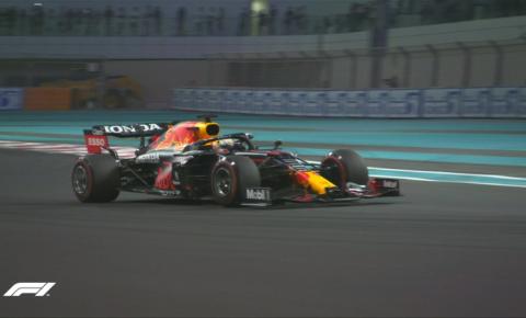 Fórmula 1: Verstappen supera Hamilton e faz a pole position para o GP dos Emirados Árabes